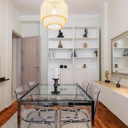 Apartment Valaoritou Street Luxury *