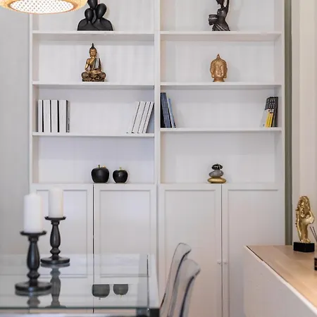 Valaoritou Street Luxury Apartment